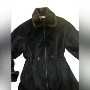 Vintage black Jonathan Michael wool coat. No size. Thinking it’s a 12/14. EUC‎